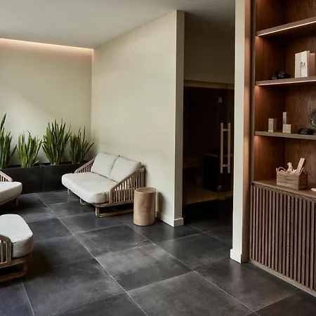 The Olivar 5* Meszongí