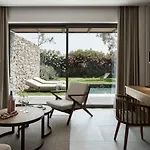 The Olivar 5* Mesongí