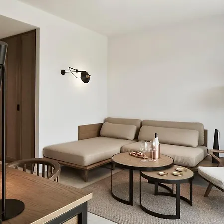 The Olivar Otel